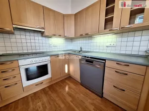 Pronájem bytu 2+kk, Praha, Kamenická, 61 m2