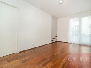 Pronájem bytu 3+kk, Praha - Smíchov, Pod Děvínem, 107 m2