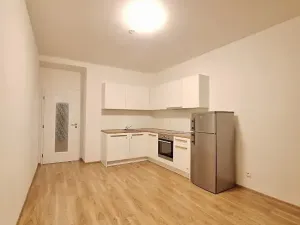 Pronájem bytu 3+kk, Praha, Rybalkova, 73 m2