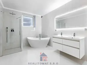 Prodej rodinného domu, Praha - Komořany, Pod lesem, 175 m2