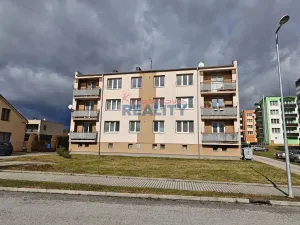 Prodej bytu 3+1, Ševětín, Zahradní, 68 m2