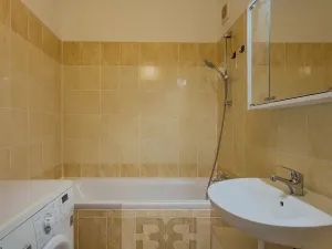 Pronájem bytu 2+kk, Praha - Čimice, Minická, 38 m2