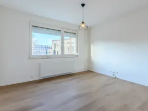 Pronájem bytu 2+kk, Praha - Strašnice, Průběžná, 42 m2