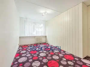 Prodej bytu 3+1, Komárov, Mládežnická, 65 m2