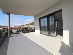 Prodej bytu 4+kk, Tribunj, Chorvatsko, 132 m2