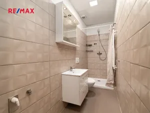 Pronájem bytu 2+kk, Plzeň, Skvrňanská, 37 m2