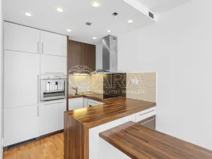 Pronájem bytu 3+kk, Praha - Řepy, Skuteckého, 74 m2