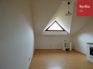 Pronájem bytu 4+kk, Opava, Kolářská, 80 m2
