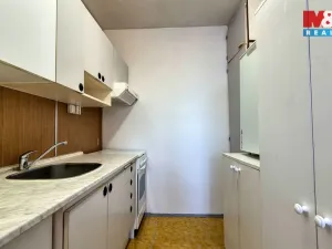 Pronájem bytu 1+kk, Nymburk, Sadová, 32 m2