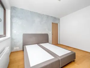 Pronájem bytu 2+kk, Praha - Košíře, Naskové, 56 m2