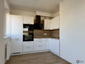 Pronájem bytu 2+kk, Dašice, U Kasáren, 44 m2