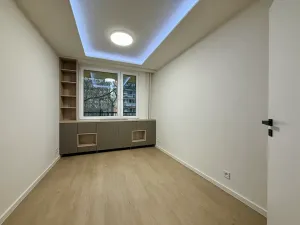 Pronájem bytu 2+kk, Praha - Košíře, Dubrovnická, 46 m2