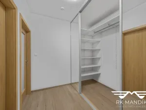 Pronájem bytu 2+kk, Praha - Prosek, Kytlická, 53 m2