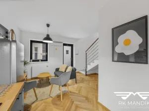 Pronájem bytu 2+kk, Praha - Karlín, Pernerova, 42 m2