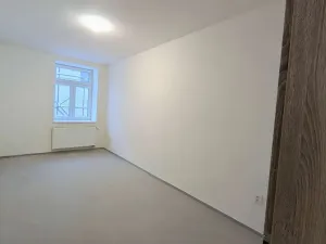 Pronájem bytu 3+kk, Peruc, U Koupaliště, 73 m2