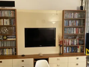 Pronájem bytu 2+kk, Praha - Prosek, Valečovská, 68 m2