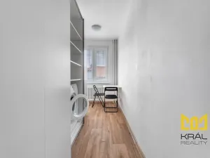 Pronájem bytu 1+1, Praha - Libeň, Pod bání, 39 m2