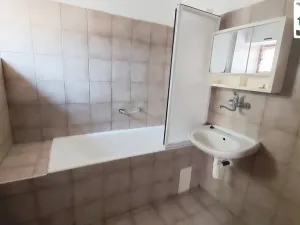 Prodej rodinného domu, Tři Sekery - Chodovská Huť, 160 m2