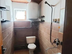 Prodej rodinného domu, Tři Sekery - Chodovská Huť, 160 m2