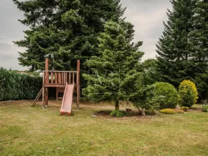 Prodej rodinného domu, Sulice - Želivec, Hlavní, 370 m2