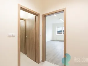 Pronájem kanceláře, Český Krumlov, Budějovická, 69 m2