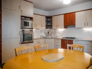 Prodej komerční nemovitosti, Sulice - Želivec, Hlavní, 370 m2