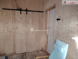 Prodej chaty, Doksy, Valdštejnská, 35 m2