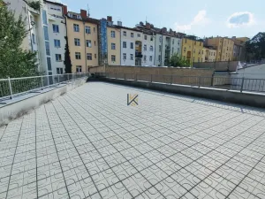 Pronájem kanceláře, Praha, Táborská, 137 m2