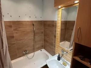 Pronájem bytu 2+1, Ostrava - Poruba, Vincence Makovského, 56 m2