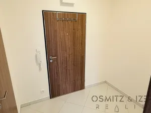 Pronájem bytu 1+kk, Praha - Horní Měcholupy, Padovská, 35 m2