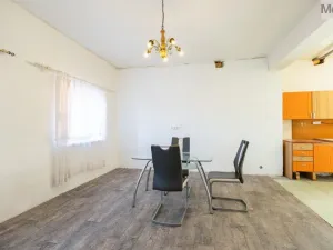 Prodej rodinného domu, Brandov, 330 m2