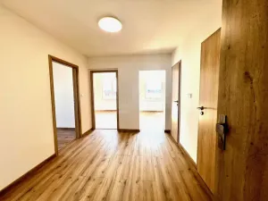 Prodej bytu 3+1, Ostrava, Antonína Poledníka, 65 m2