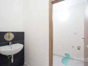 Pronájem kanceláře, Český Krumlov, Budějovická, 89 m2