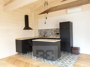 Pronájem bytu 2+kk, Jarcová, 69 m2