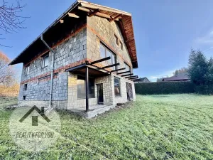 Prodej rodinného domu, Jesenný, 270 m2