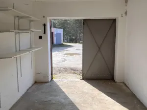 Pronájem garáže, Znojmo, Kuchařovická, 18 m2