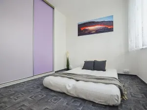 Pronájem bytu 3+1, Praha - Krč, Sládkovičova, 57 m2