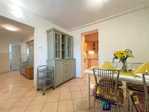 Prodej rodinného domu, Praha - Koloděje, V lipách, 116 m2