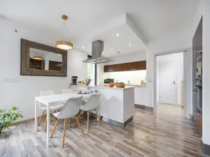 Prodej rodinného domu, Praha - Kolovraty, Lolkova, 159 m2