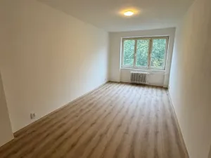 Pronájem bytu 2+1, Jirkov, J. K. Tyla, 51 m2