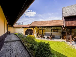 Prodej rodinného domu, Rohozná, 730 m2