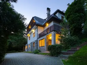 Prodej vícegeneračního domu, Mnichovice, Nad rybníkem, 312 m2