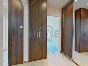 Prodej bytu 2+1, Praha - Háje, 60 m2