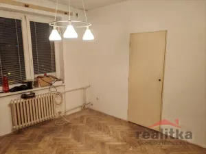 Prodej bytu 2+1, Krnov, SPC P, 53 m2