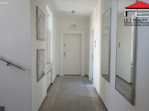 Pronájem kanceláře, Ostrava, Zámecká, 66 m2