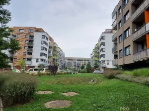 Pronájem bytu 2+kk, Praha - Střížkov, Makedonská, 53 m2