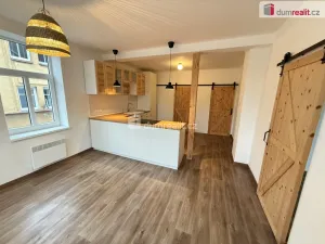 Pronájem bytu 2+kk, Jílové, Mírové nám., 52 m2