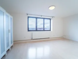 Pronájem bytu 2+kk, Hostivice, Čsl. armády, 46 m2