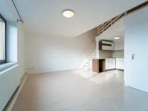 Pronájem bytu 2+kk, Hostivice, Čsl. armády, 46 m2