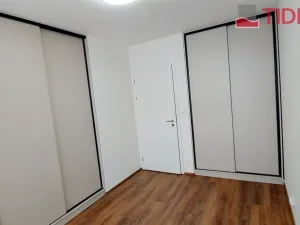 Pronájem bytu 2+kk, Praha, Stočesova, 54 m2